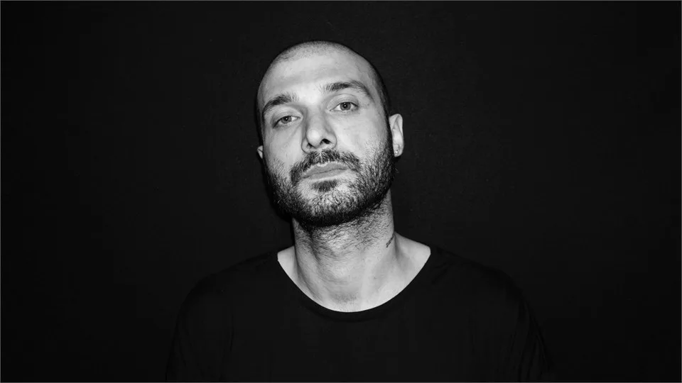 Sansar Salvo